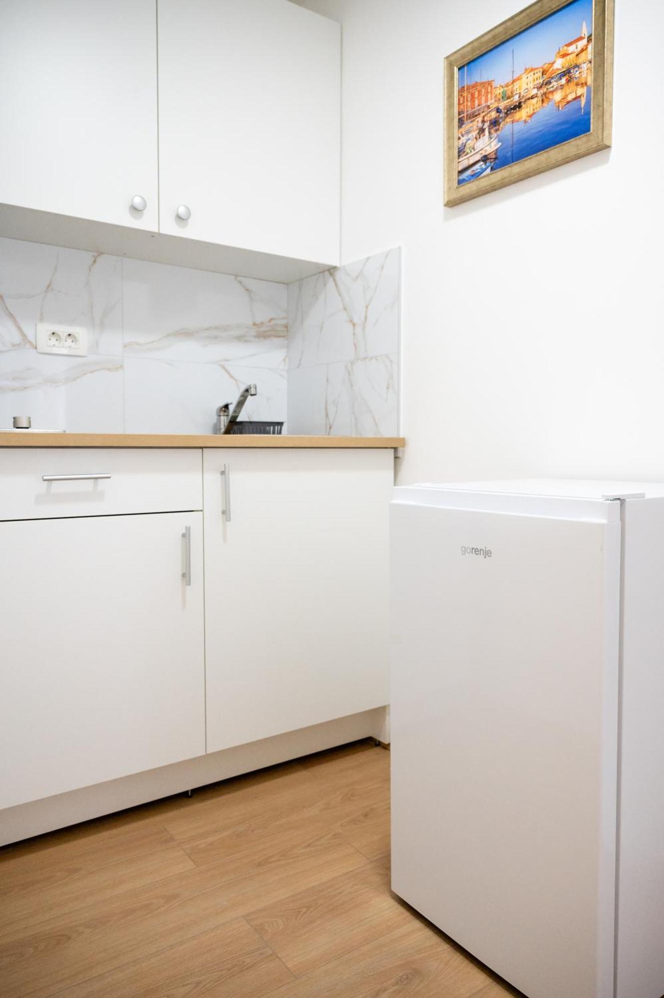 Lev Apartments Izola Room photo