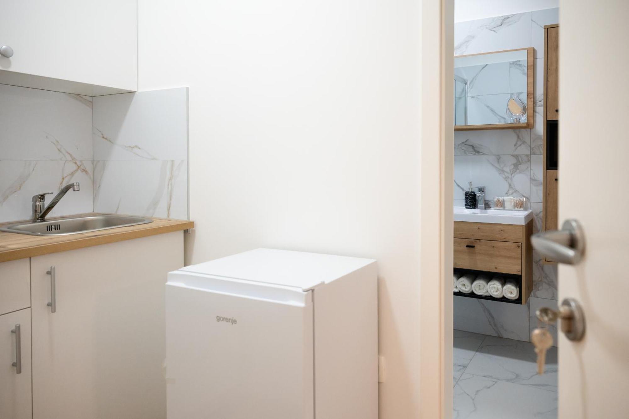 Lev Apartments Izola Room photo