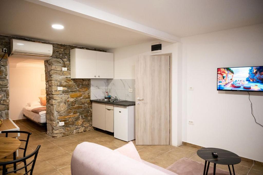 Lev Apartments Izola Exterior photo