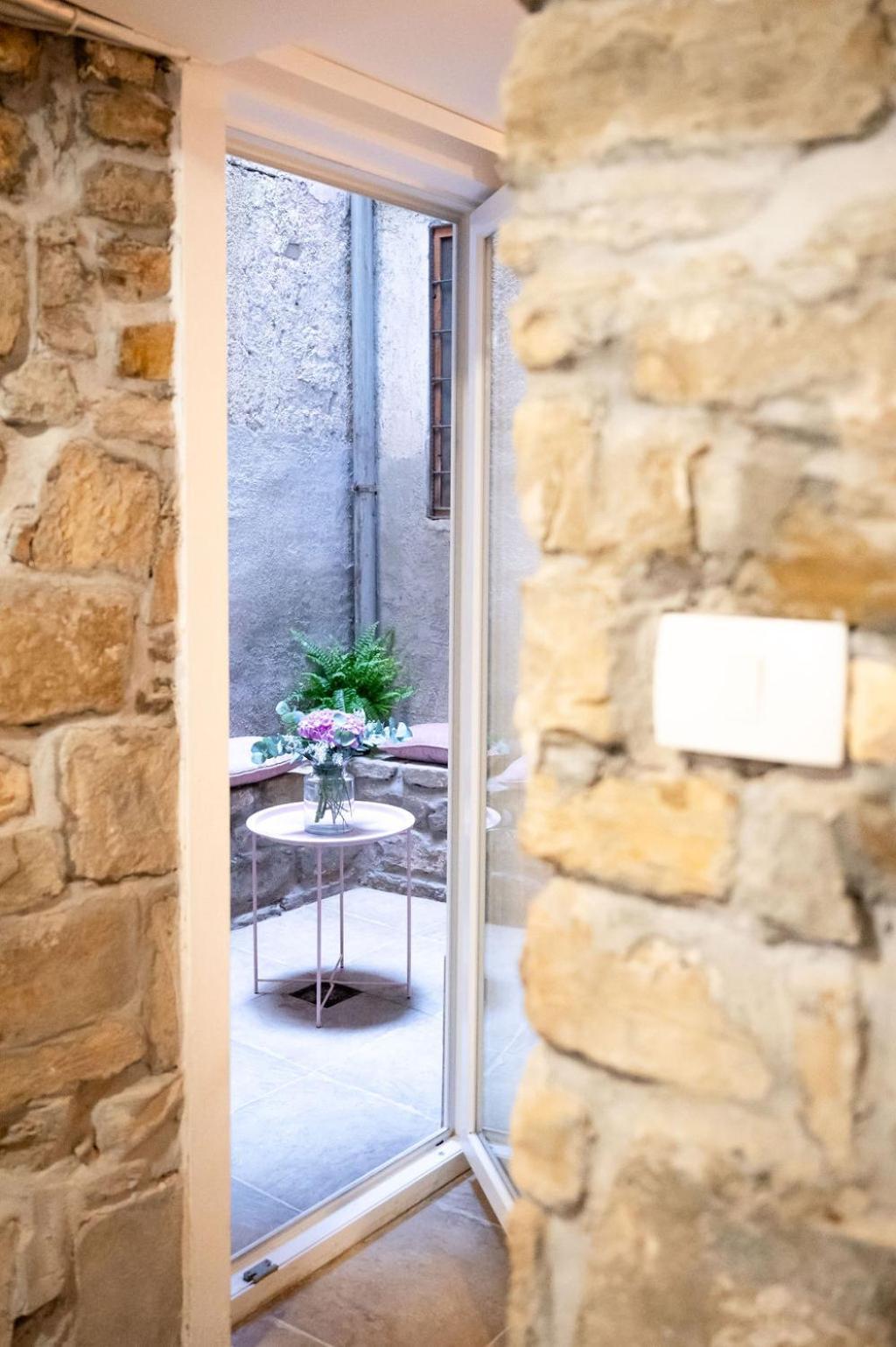 Lev Apartments Izola Exterior photo